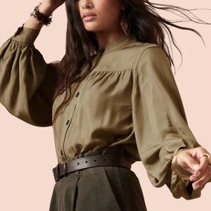 Banana Republic Tan Poet Sleeve Pleated Blouse